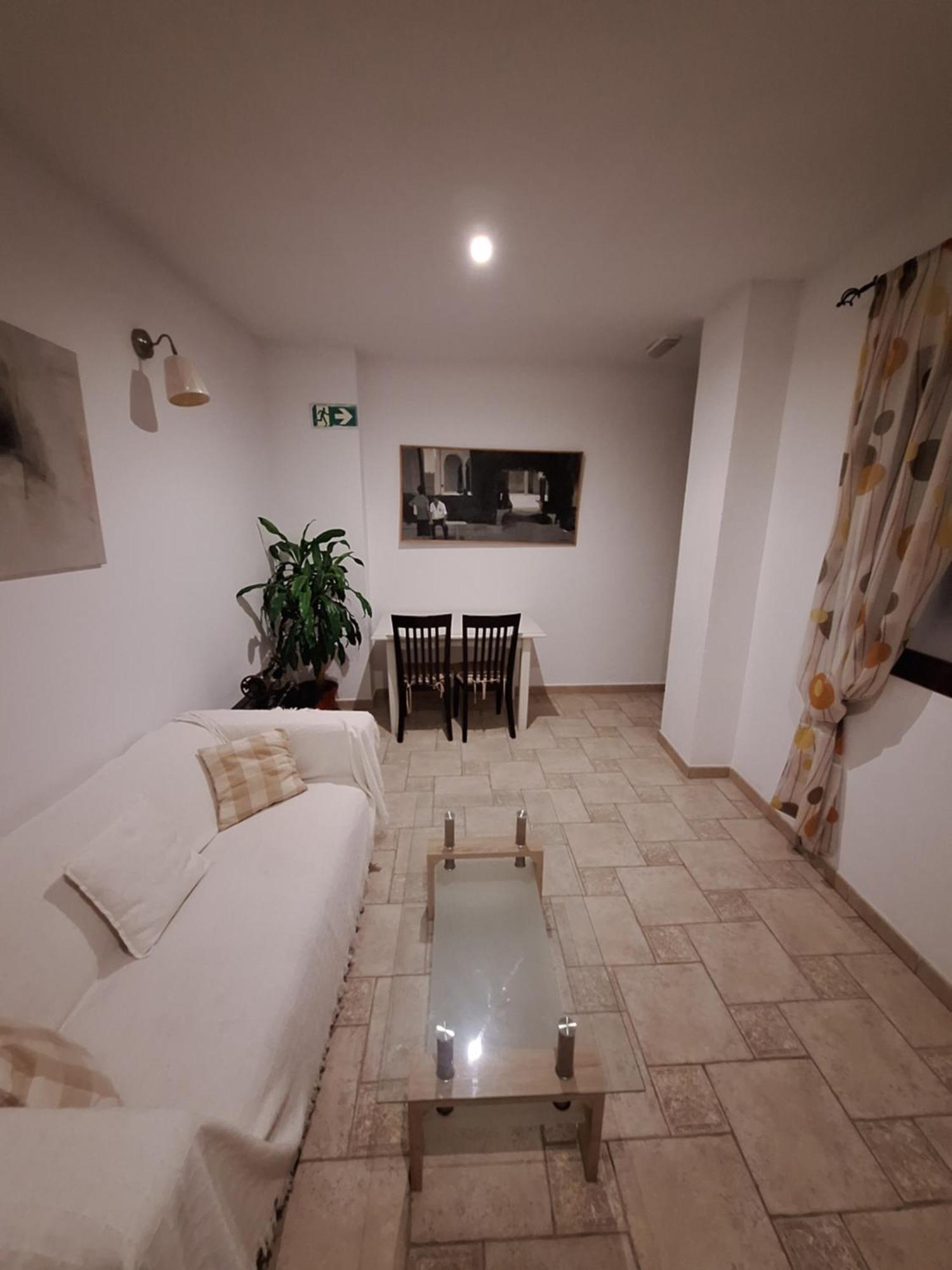 Hostal Fenix Jerez de la Frontera Exterior foto